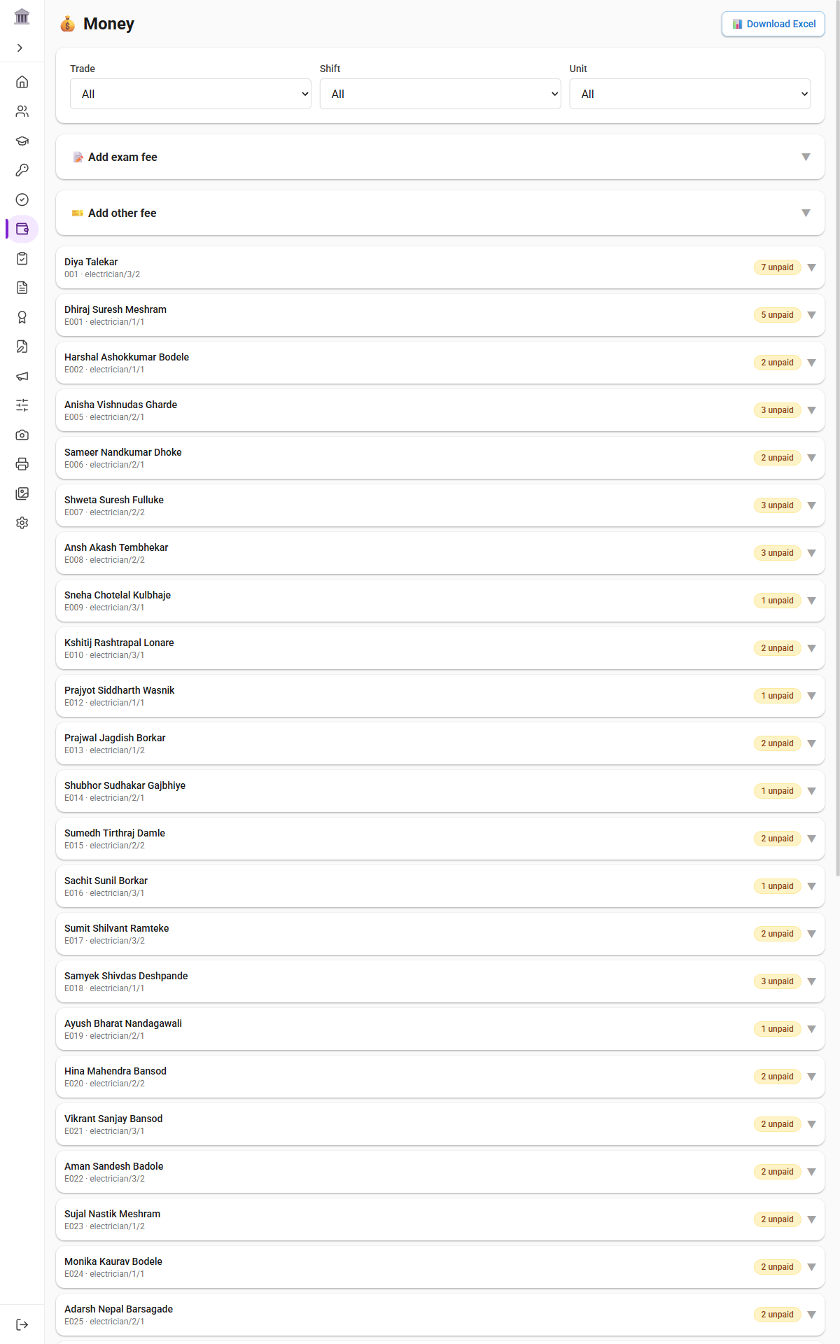 Fee installments and pending tracking